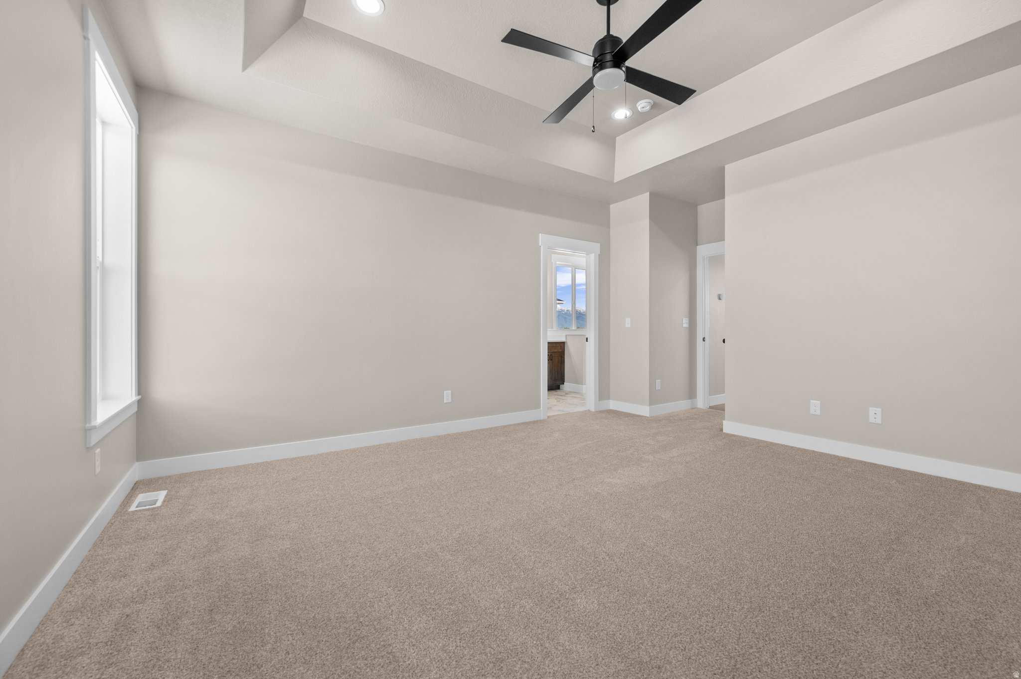 THE BARN AT TERAKEE FARMS - Residential