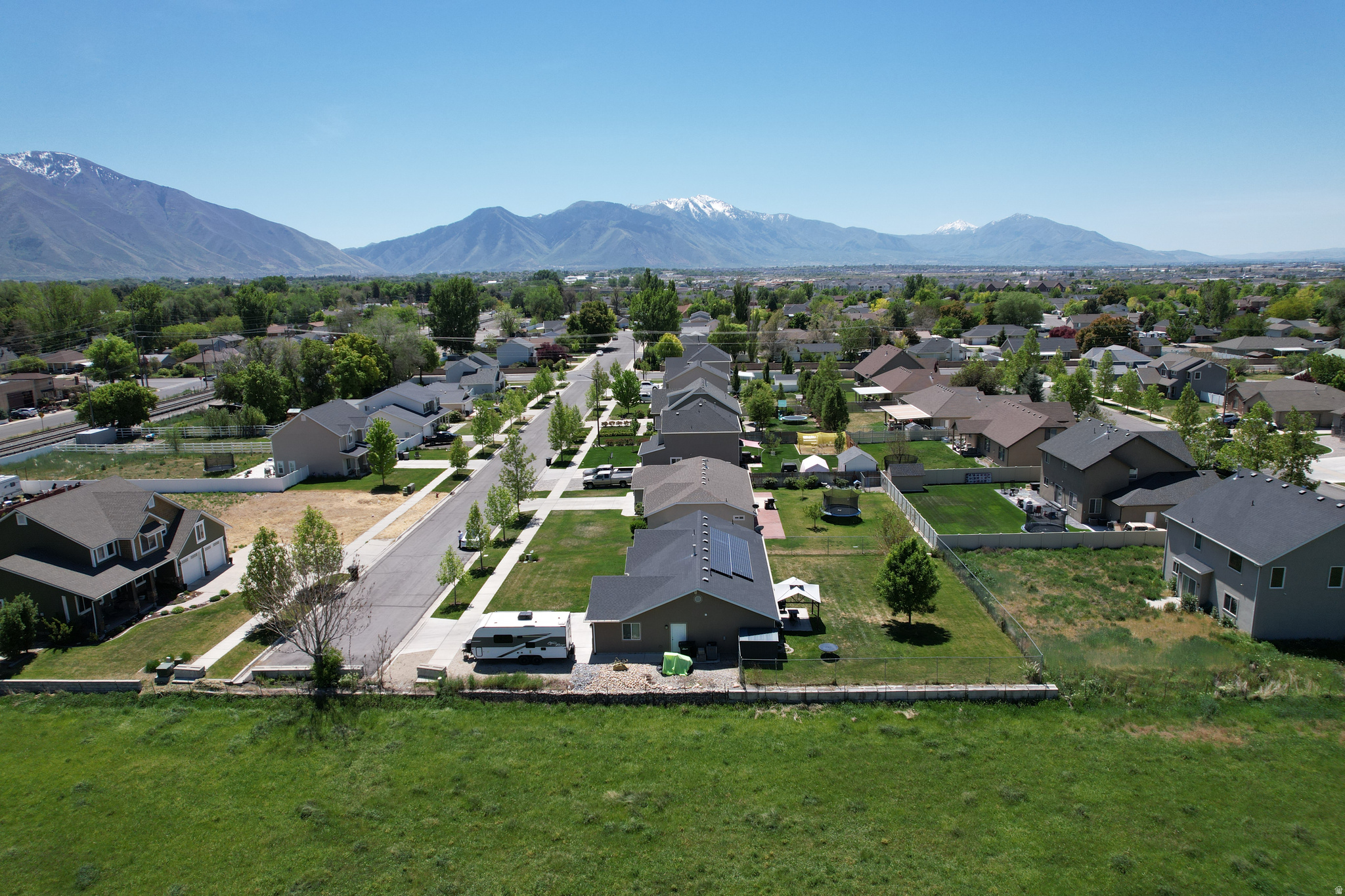 WEST VIEW AMD - Residential