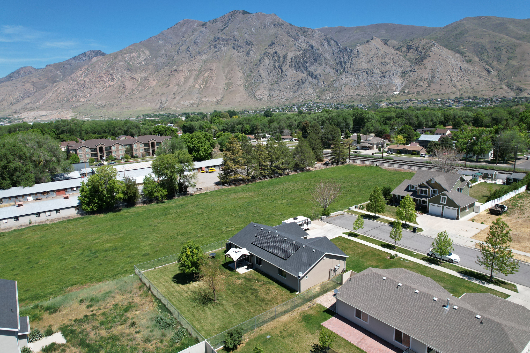 WEST VIEW AMD - Residential
