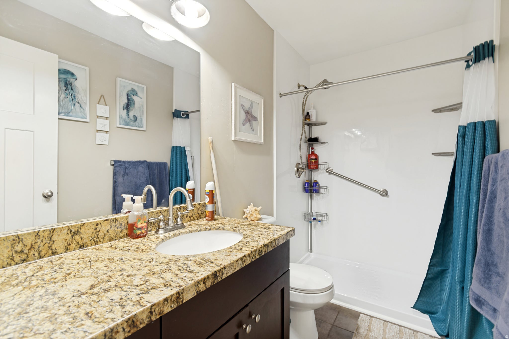 WEST VIEW AMD - Residential