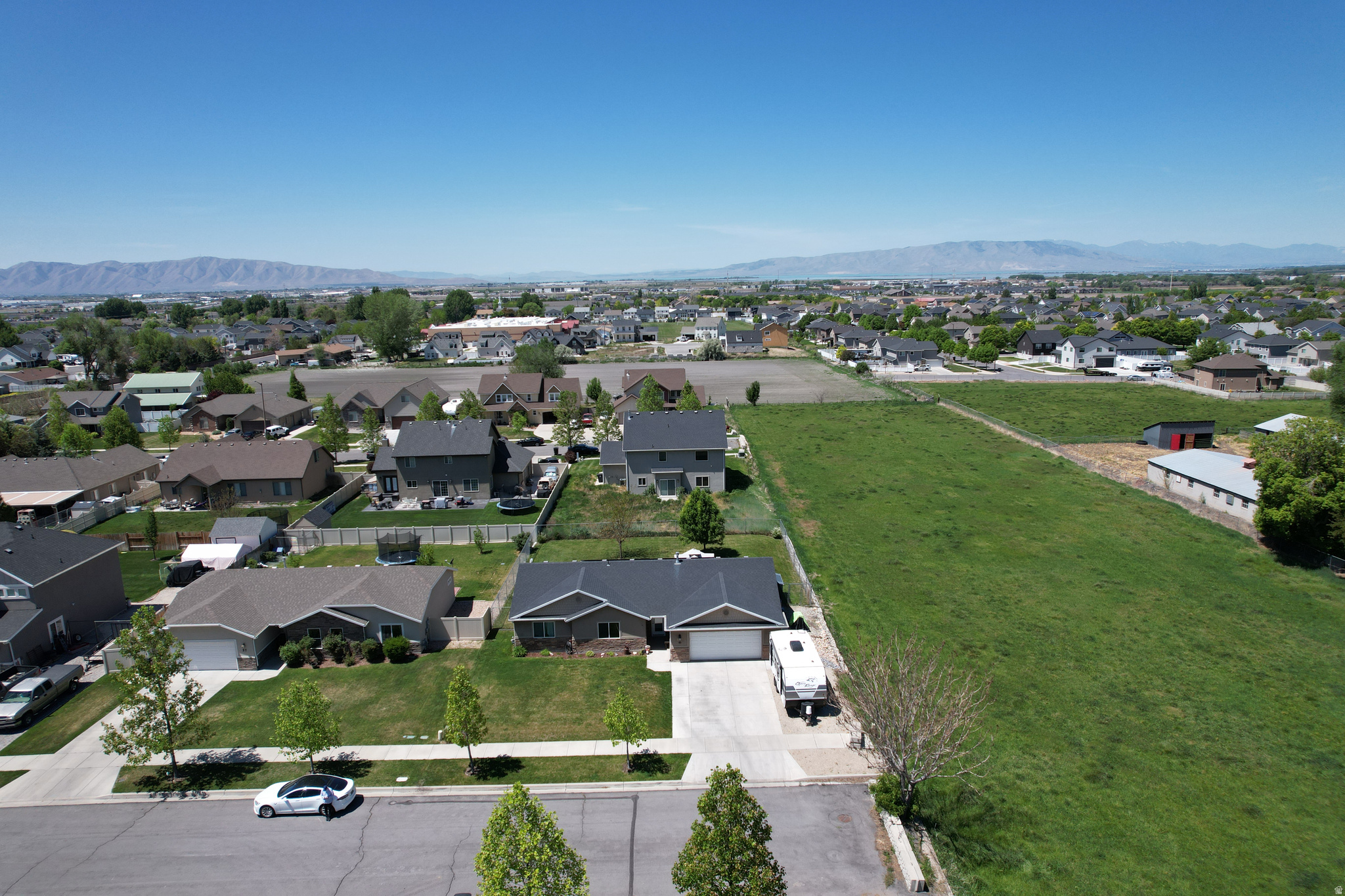 WEST VIEW AMD - Residential