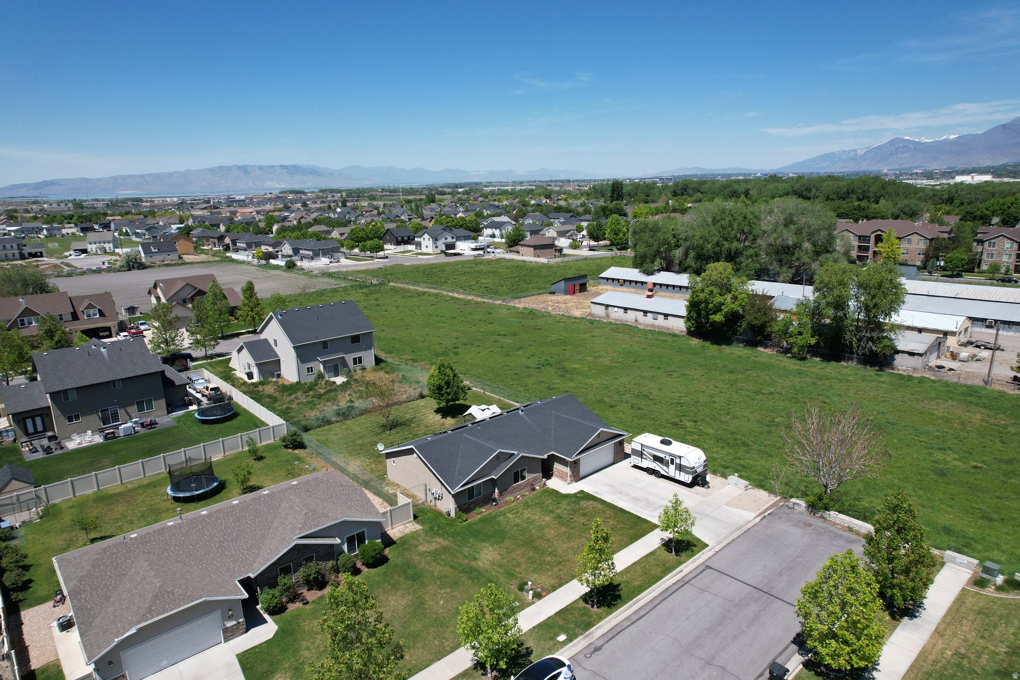 WEST VIEW AMD - Residential