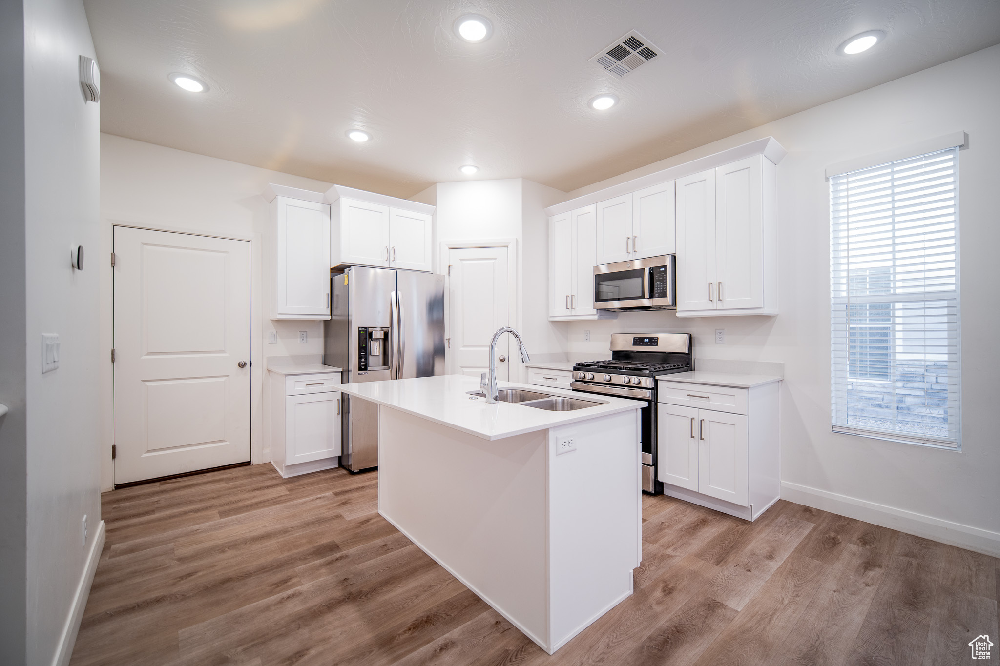 6029 S Carnelian Pkwy, Saint George, Utah image 5