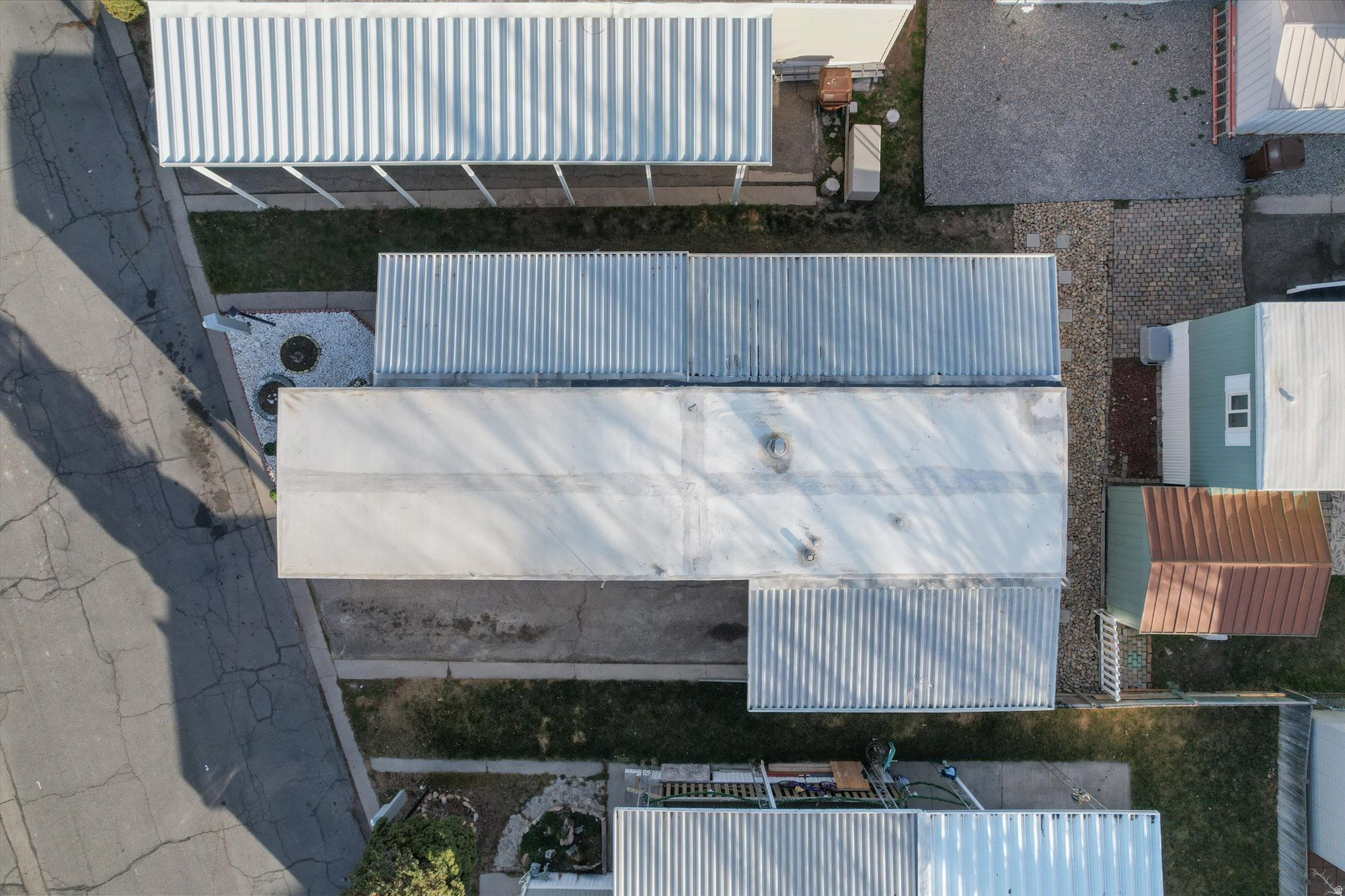 MONA LEA MOBILE HOME PARK - Residential