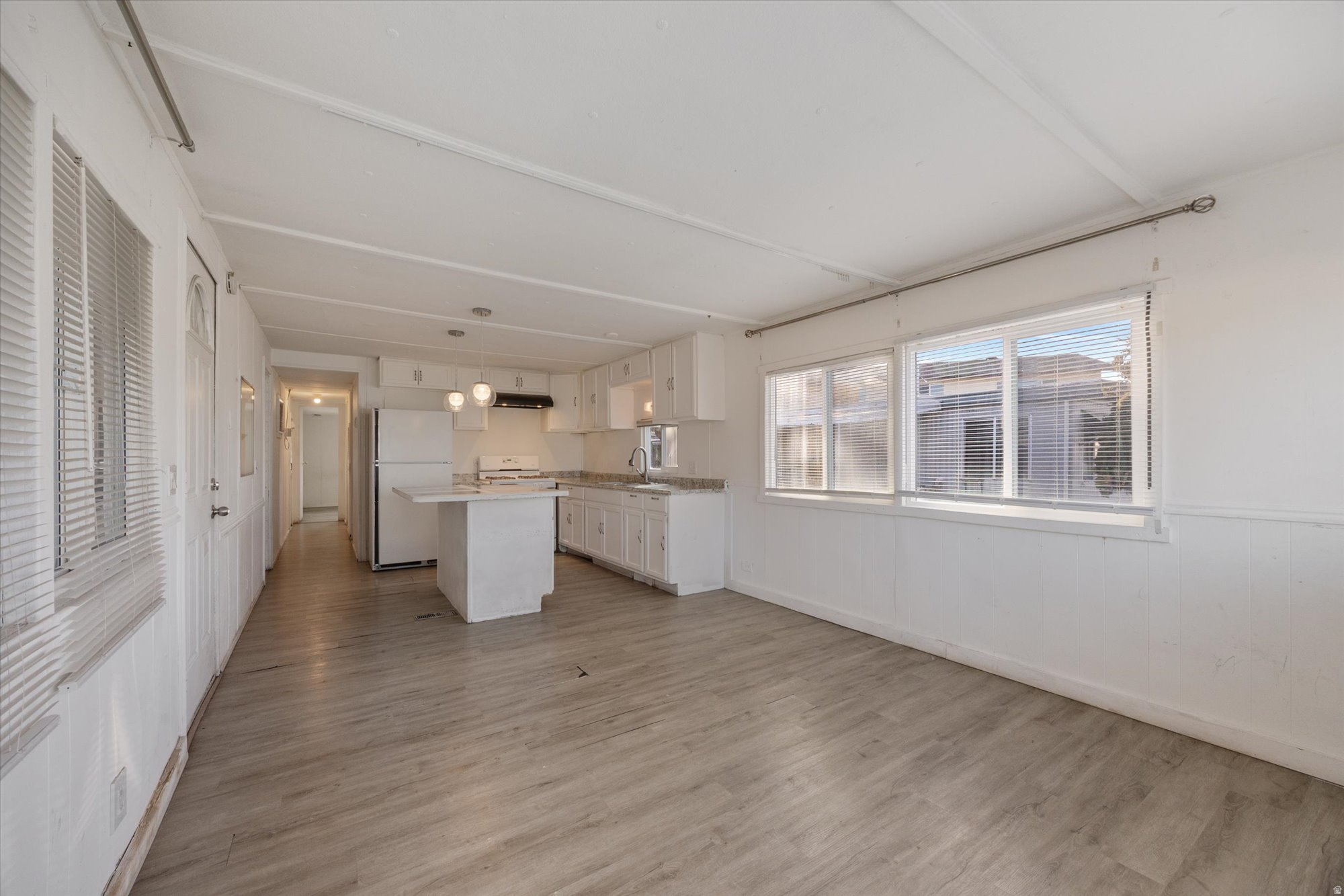 MONA LEA MOBILE HOME PARK - Residential