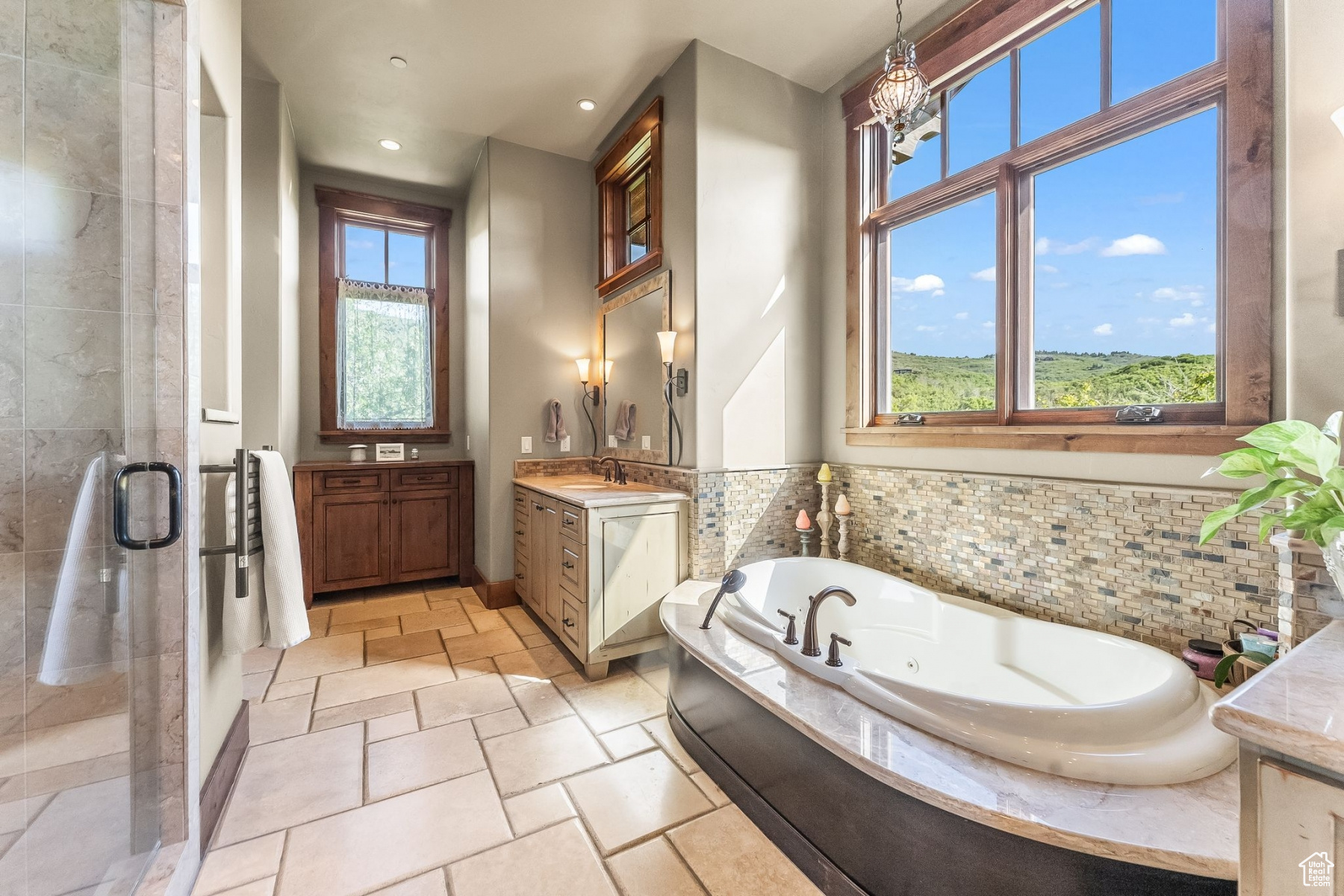 Park City, Utah 84098, United States, 4 Bedrooms Bedrooms, ,5 BathroomsBathrooms,Residential,Active,53991