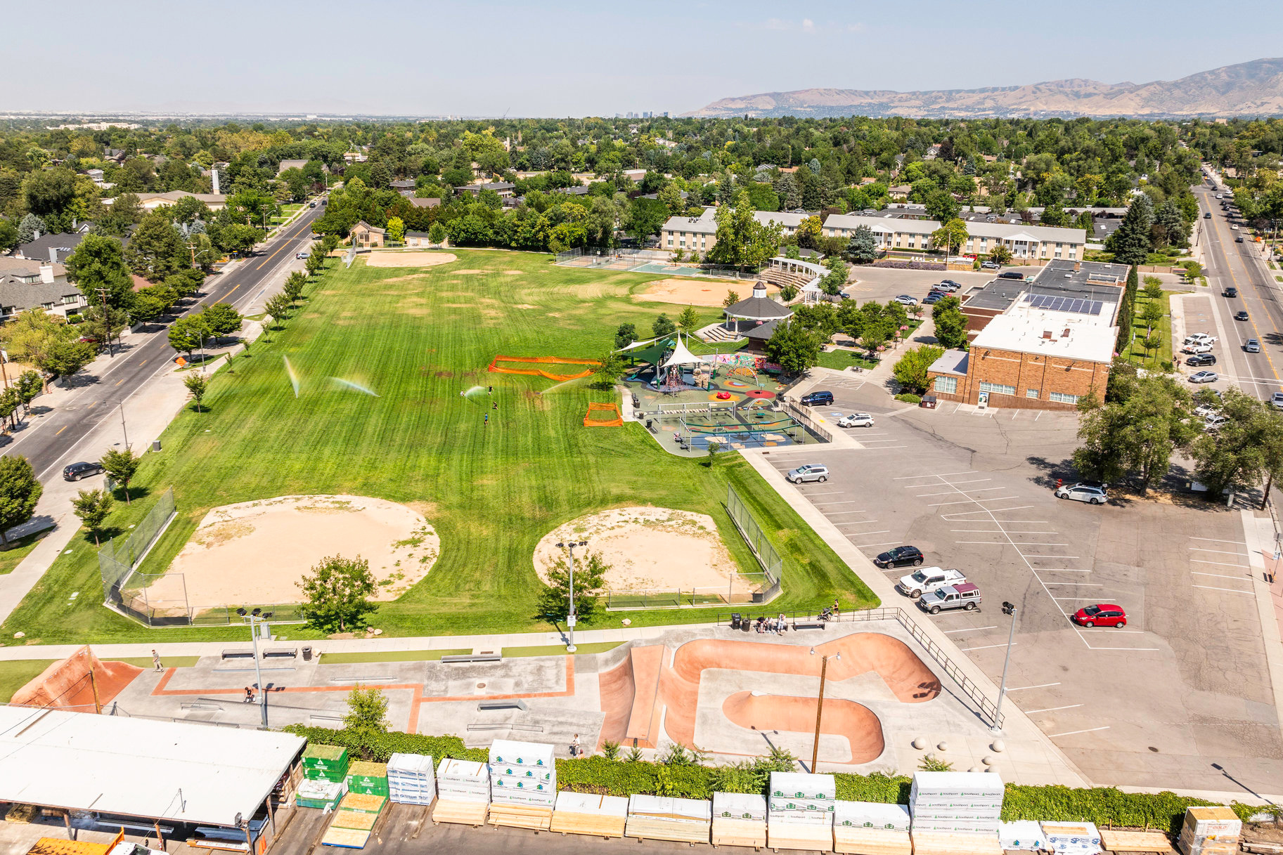 APOLLO SQUARE - Residential