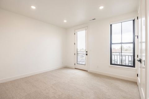 Tiny photo for 2250 E MURRAY HOLLADAY RD #305, Holladay, UT 84117 (MLS # 2122459)