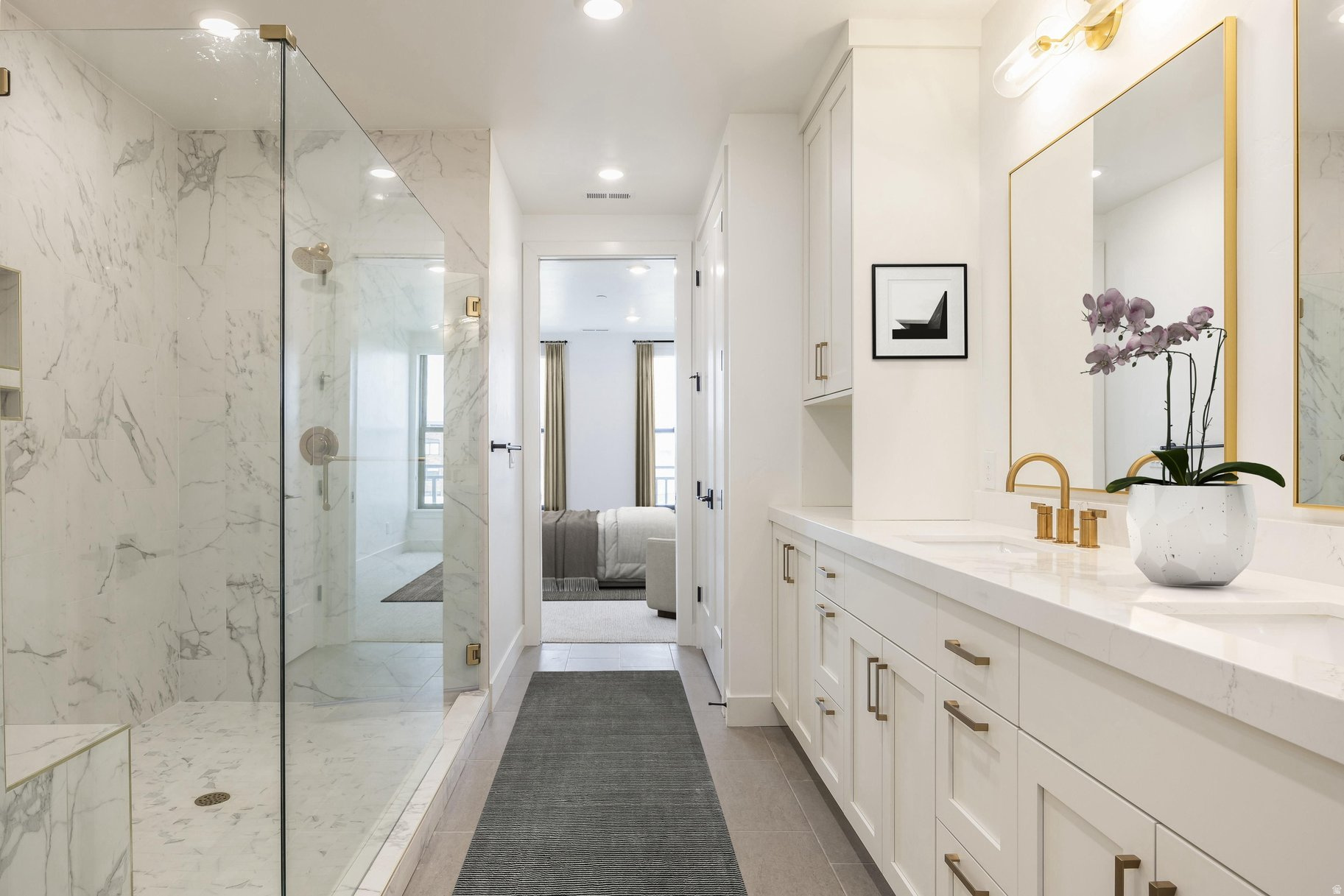 APOLLO SQUARE - Residential