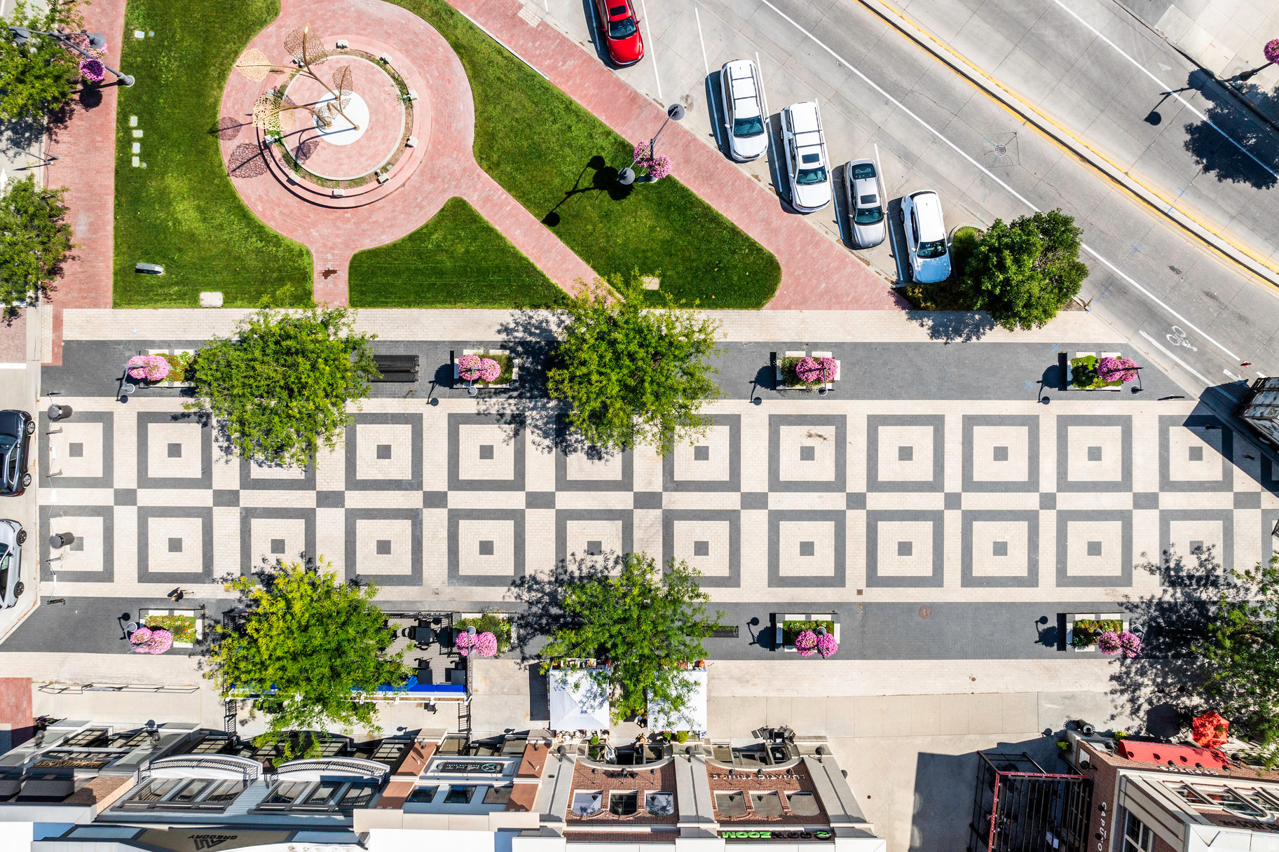 APOLLO SQUARE - Residential