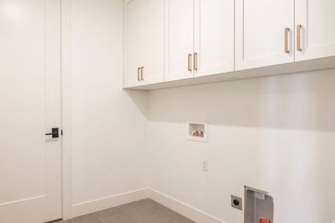 Tiny photo for 2250 E MURRAY HOLLADAY RD #305, Holladay, UT 84117 (MLS # 2122459)