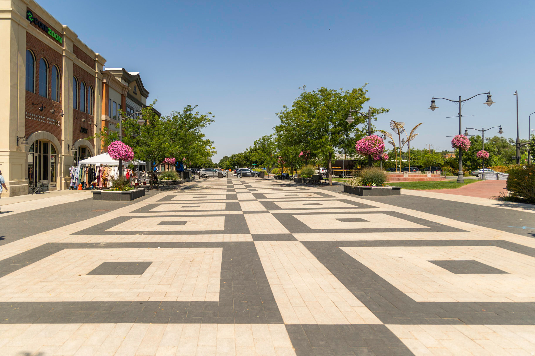 APOLLO SQUARE - Residential