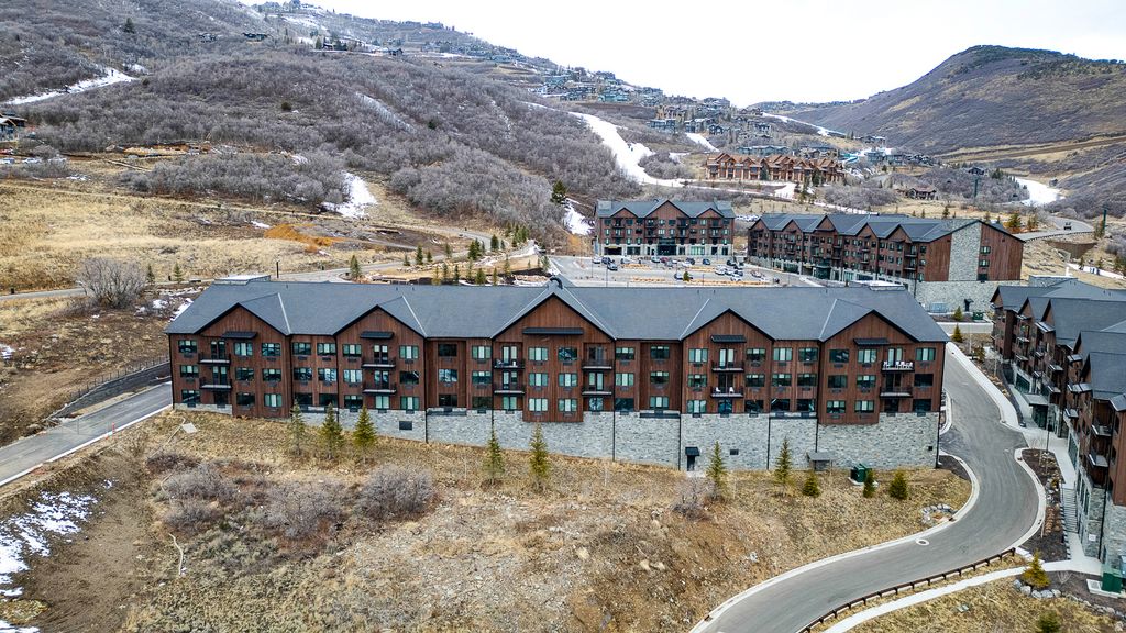 Photo of 2303 DEER HOLLOW RD #1218, Park City, UT 84060 (MLS # 2138573)