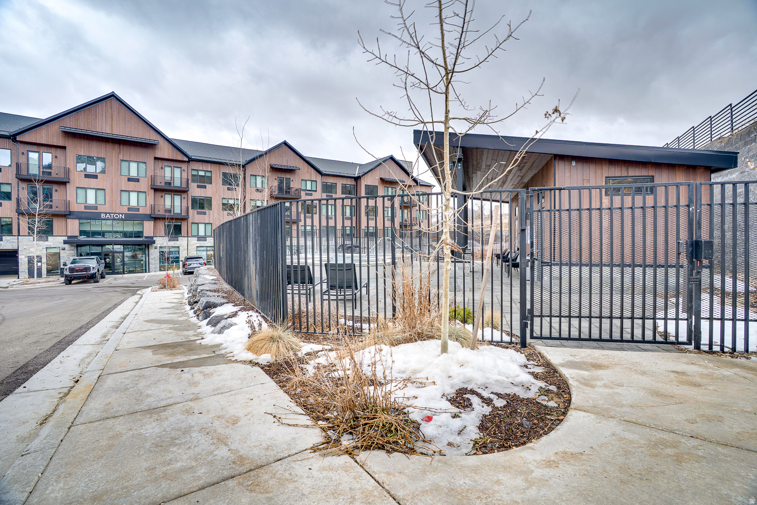 PIOCHE VILLAGE - Residential