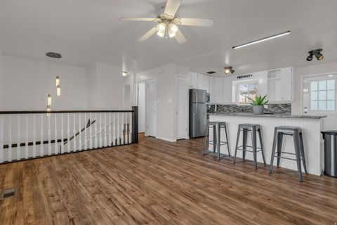 Tiny photo for 847 W 630 N, Orem, UT 84057 (MLS # 2127037)