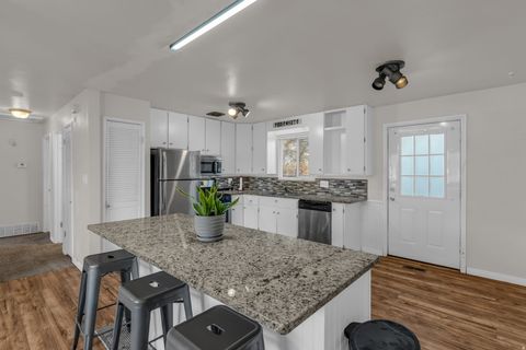 Tiny photo for 847 W 630 N, Orem, UT 84057 (MLS # 2127037)
