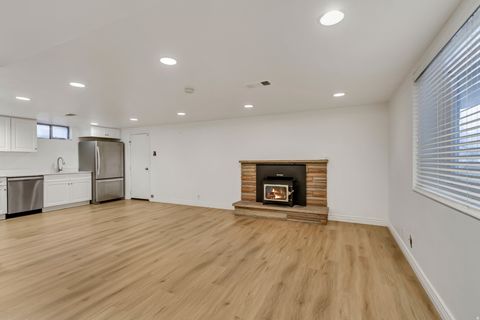 Tiny photo for 4182 S LYNNE LN, Holladay, UT 84124 (MLS # 2127840)