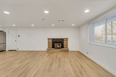 Tiny photo for 4182 S LYNNE LN, Holladay, UT 84124 (MLS # 2127840)