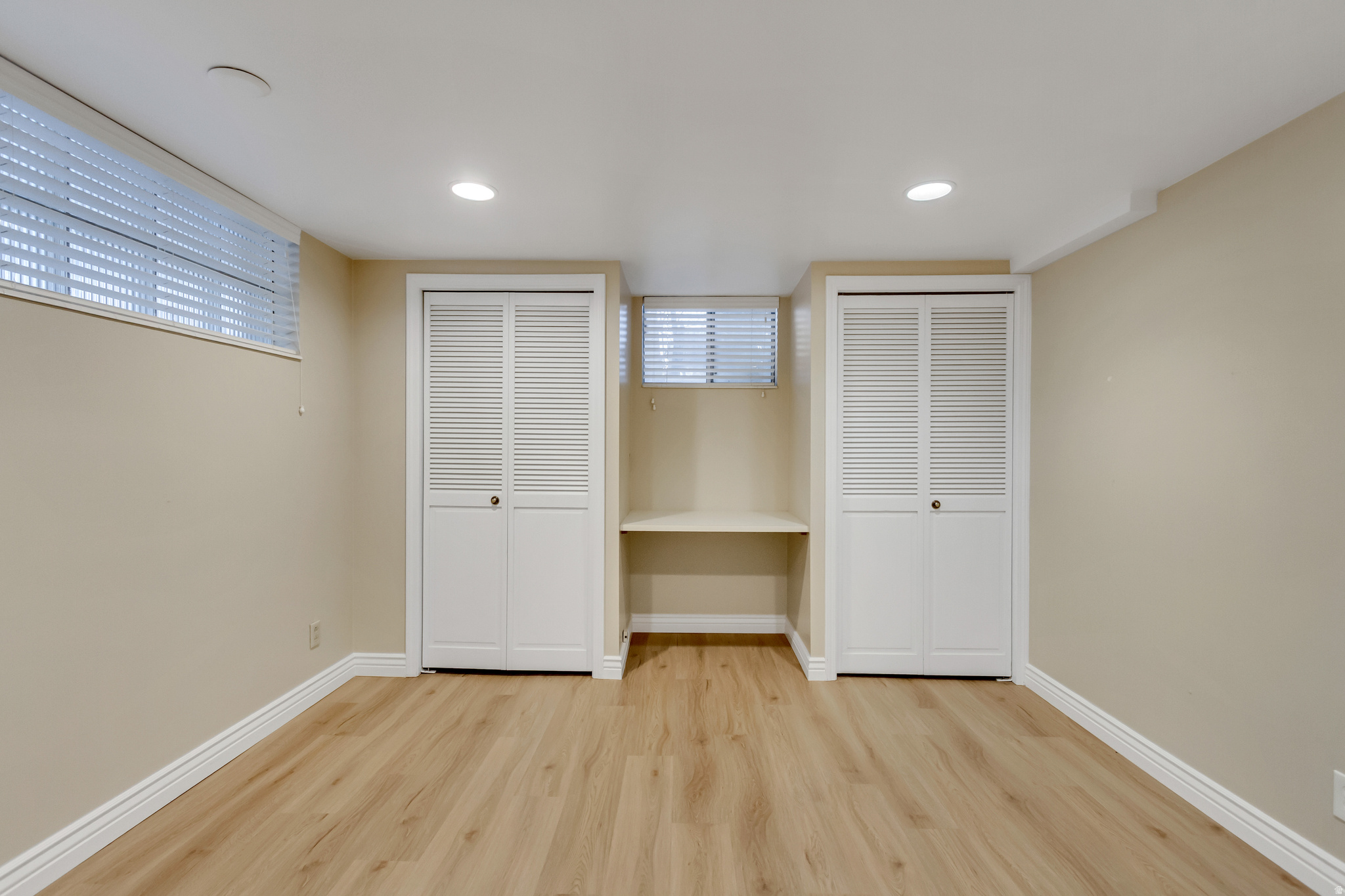 VEGAS SUB - Residential