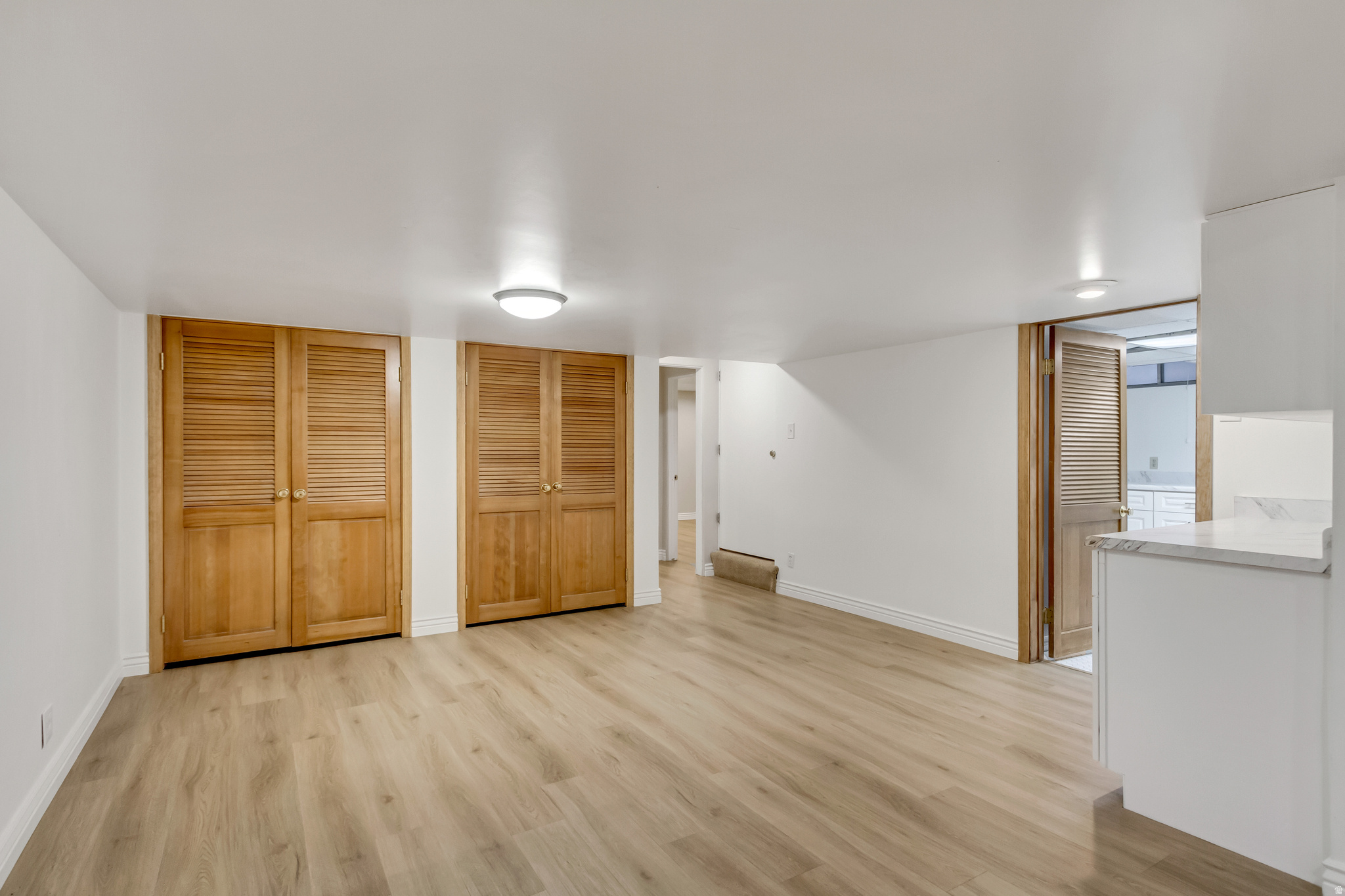 VEGAS SUB - Residential