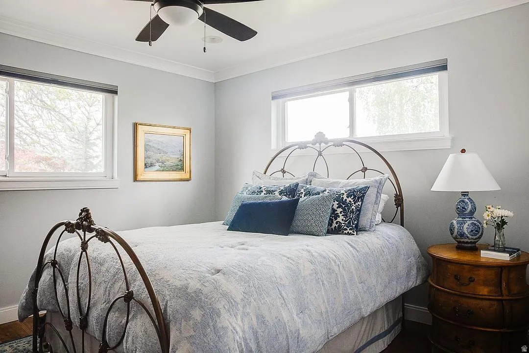 VEGAS SUB - Residential