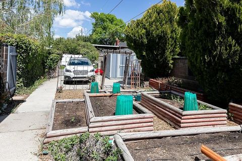 Tiny photo for 4182 S LYNNE LN, Holladay, UT 84124 (MLS # 2127840)