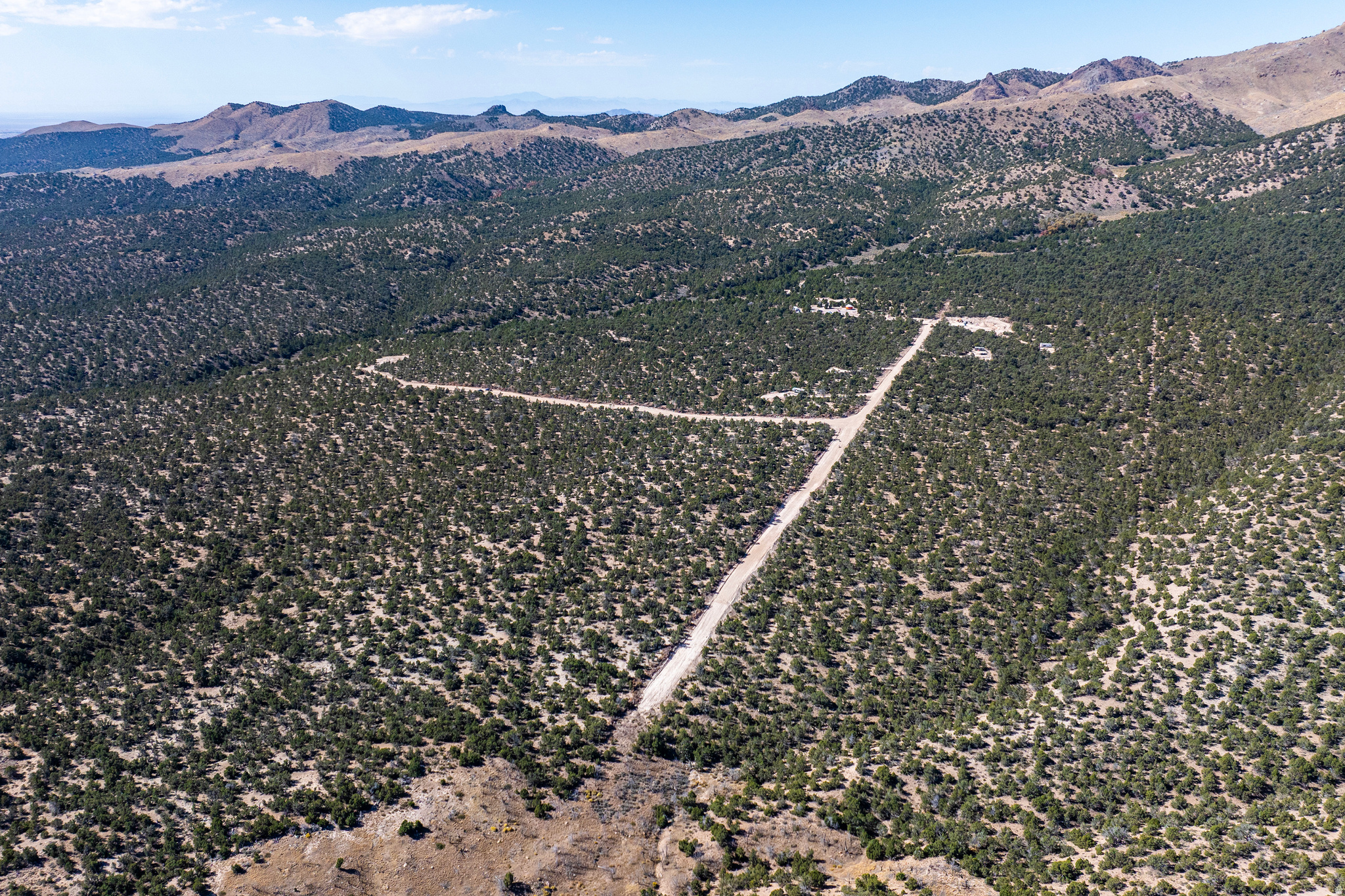 SAHARA SUNRISE - Land