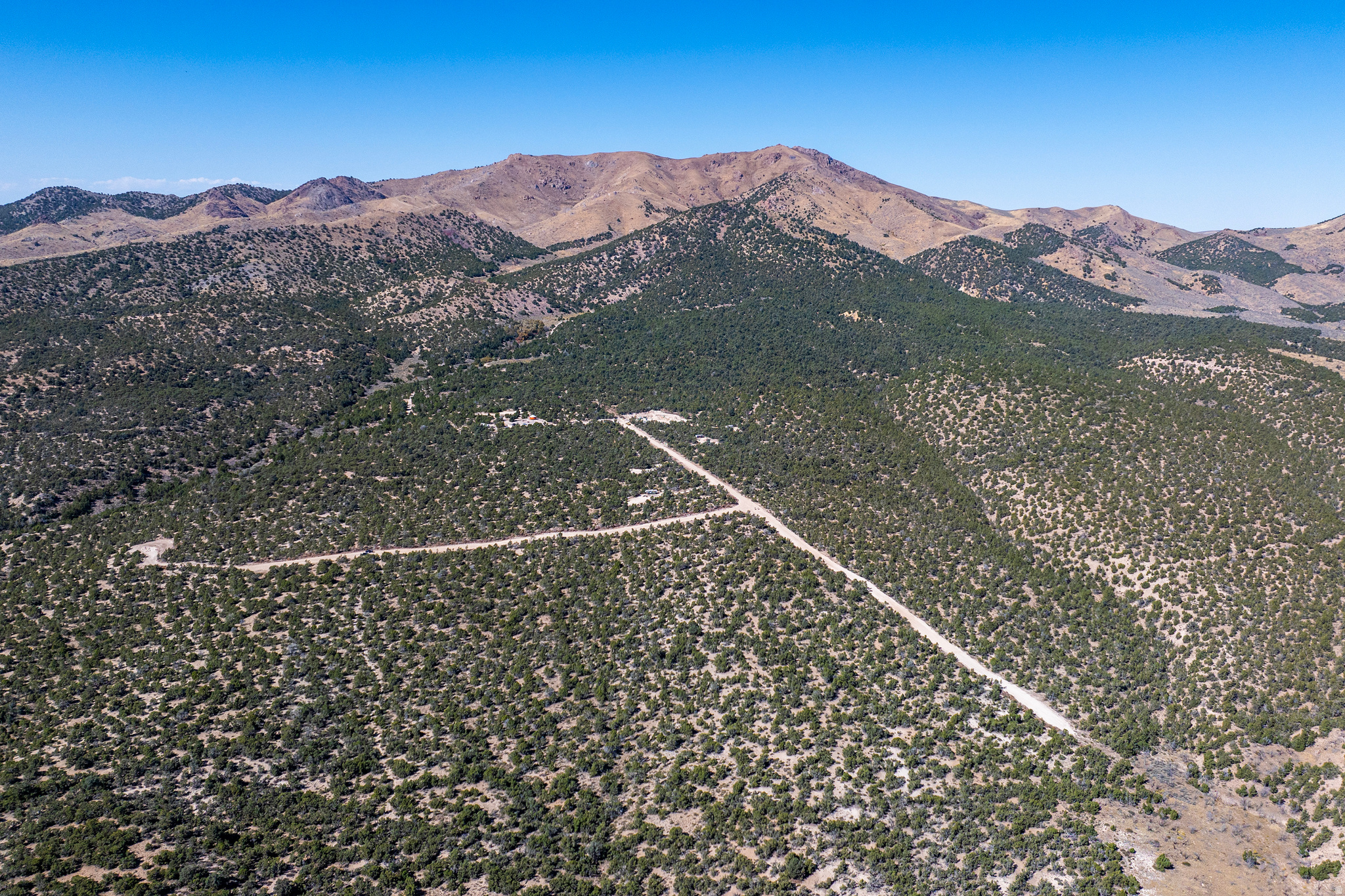 SAHARA SUNRISE - Land