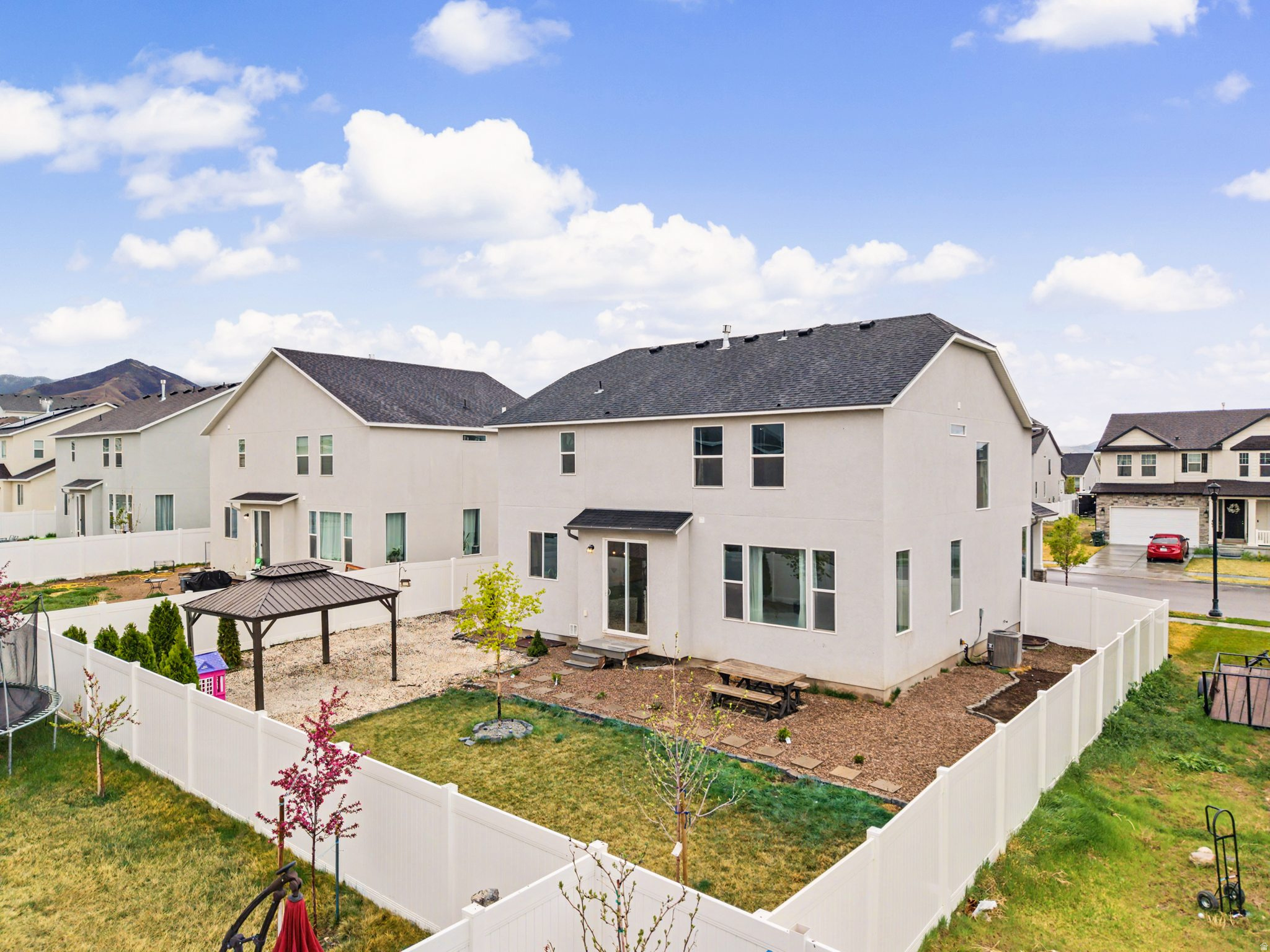 COPPER CANYON - Residential