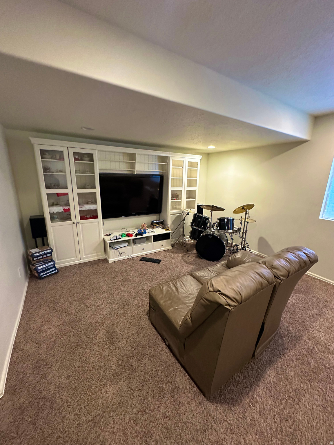 THE VILLAGE OF FOX HOLLOW - Residential