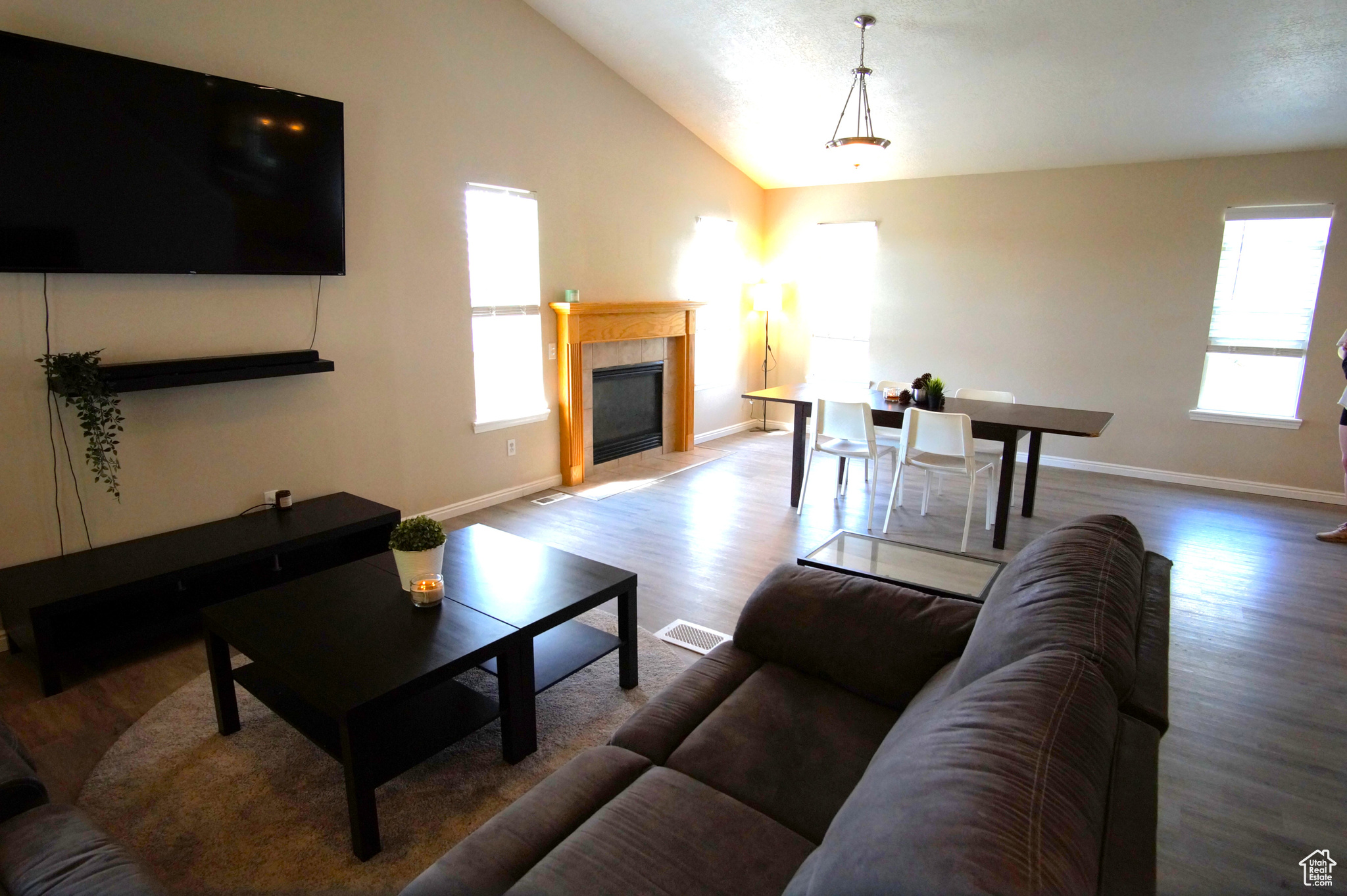 PILGRIM'S LANDING - Residential