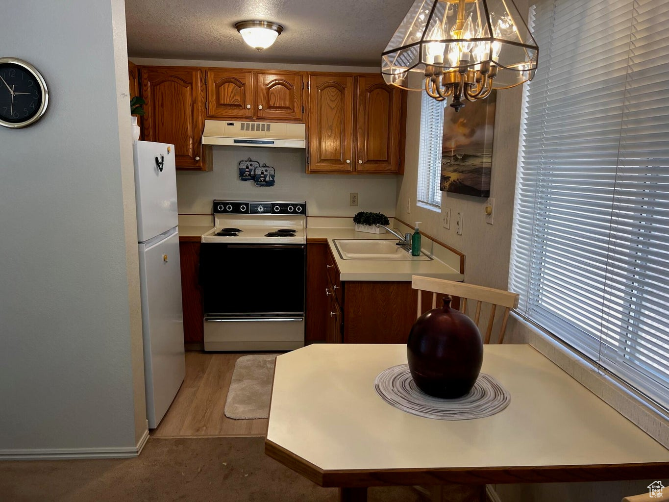 TWIN LAKES RV PARK - Residential