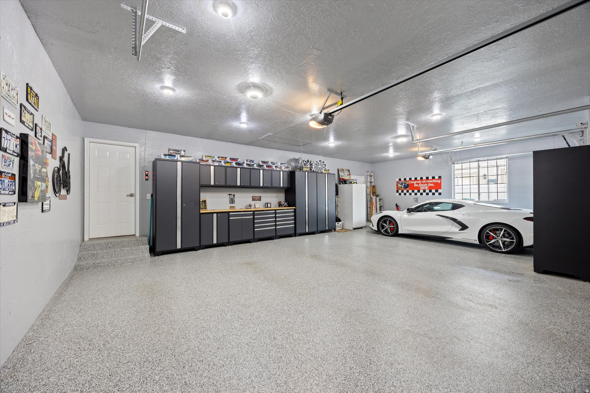 HICKORY VALLEY ESTATES - Residential