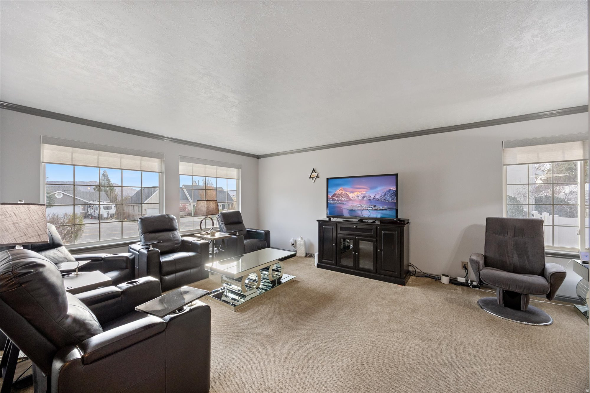 HICKORY VALLEY ESTATES - Residential