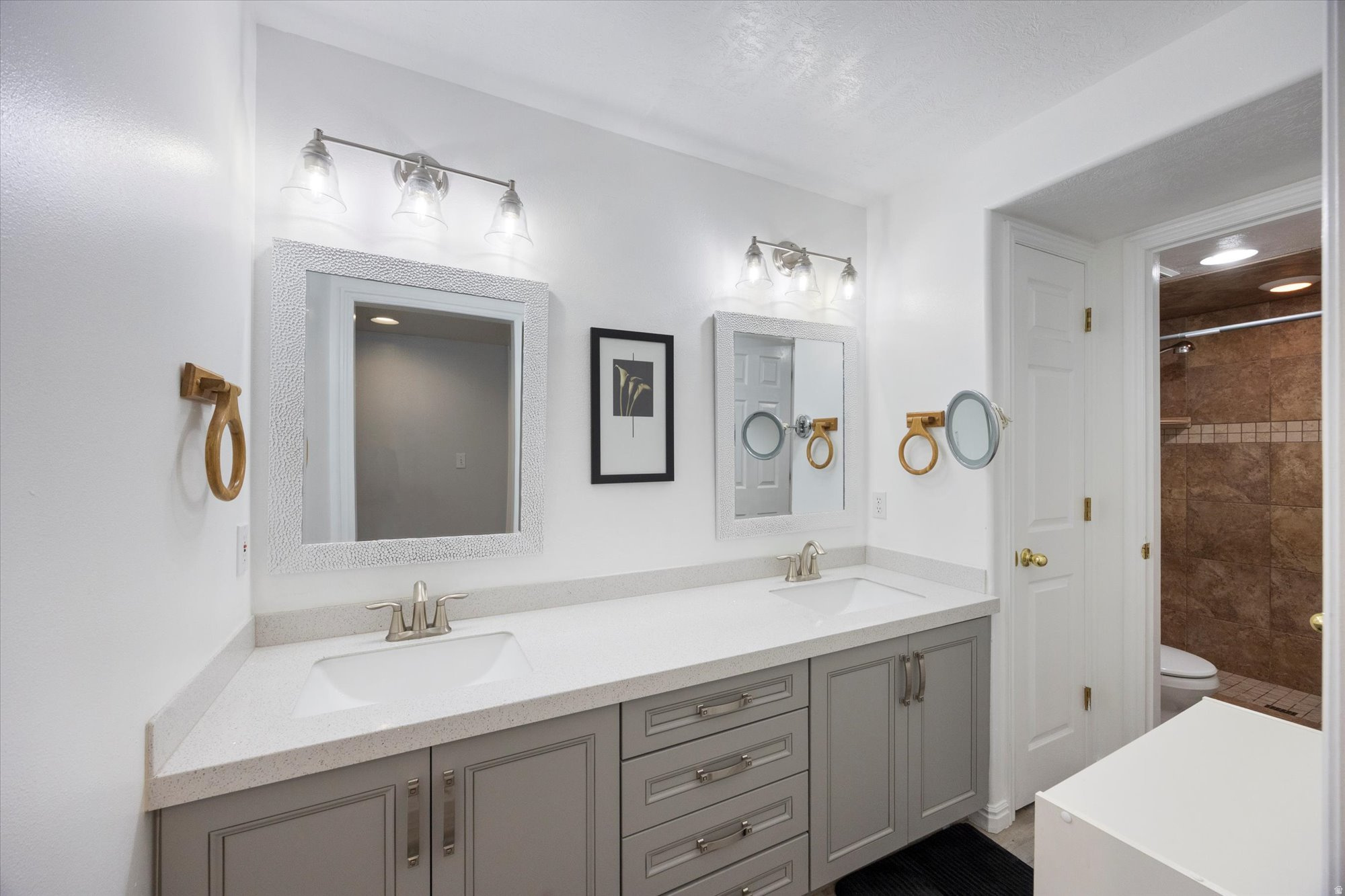 HICKORY VALLEY ESTATES - Residential