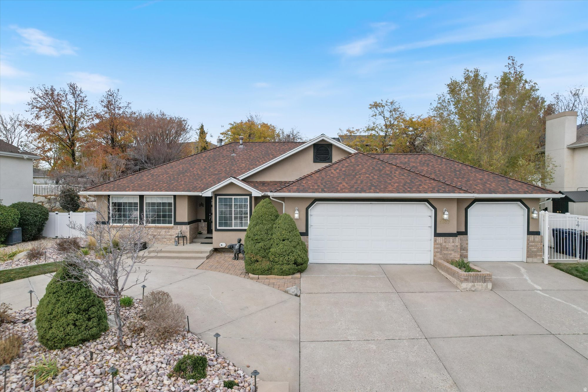 HICKORY VALLEY ESTATES - Residential