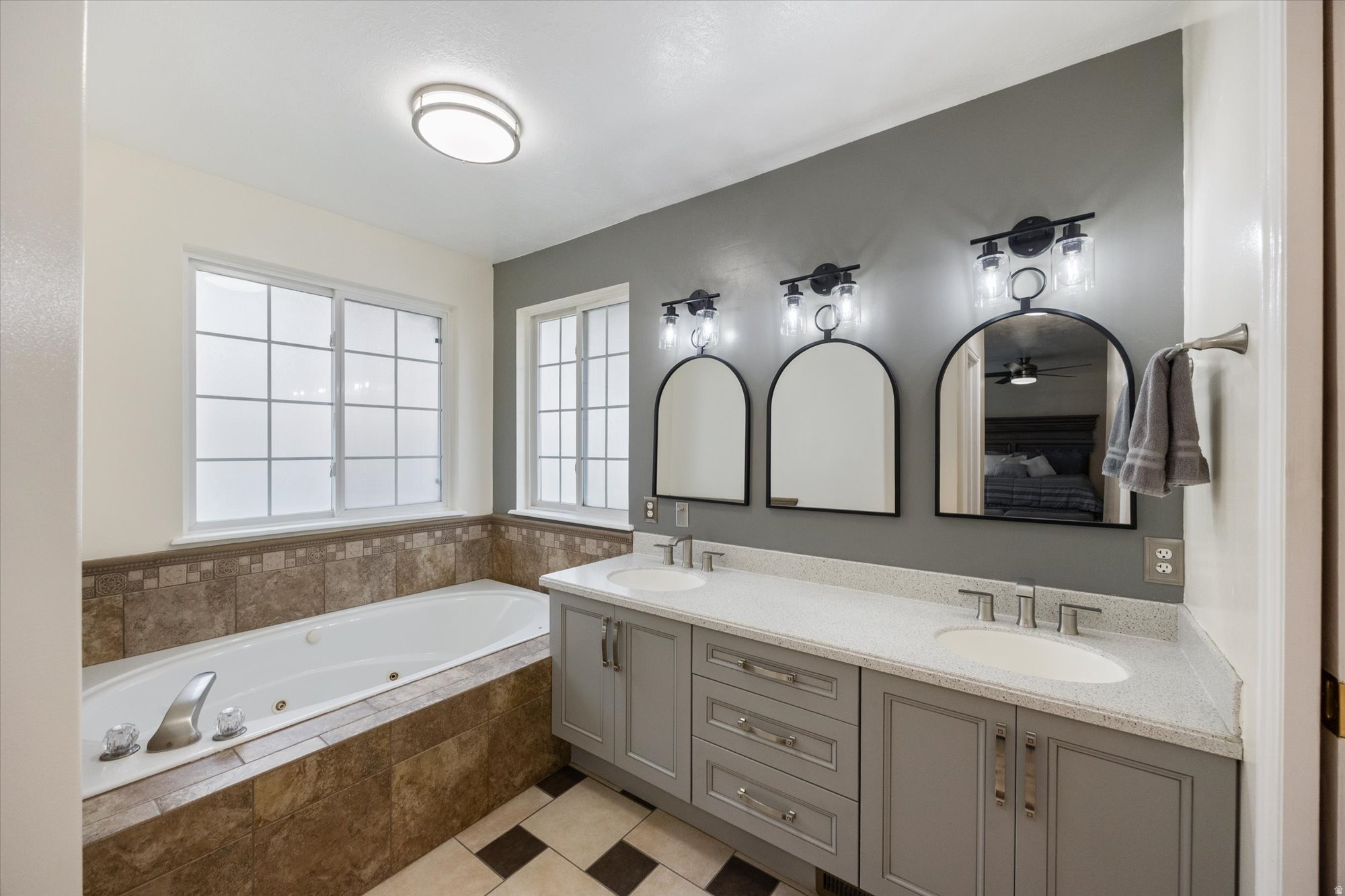 HICKORY VALLEY ESTATES - Residential