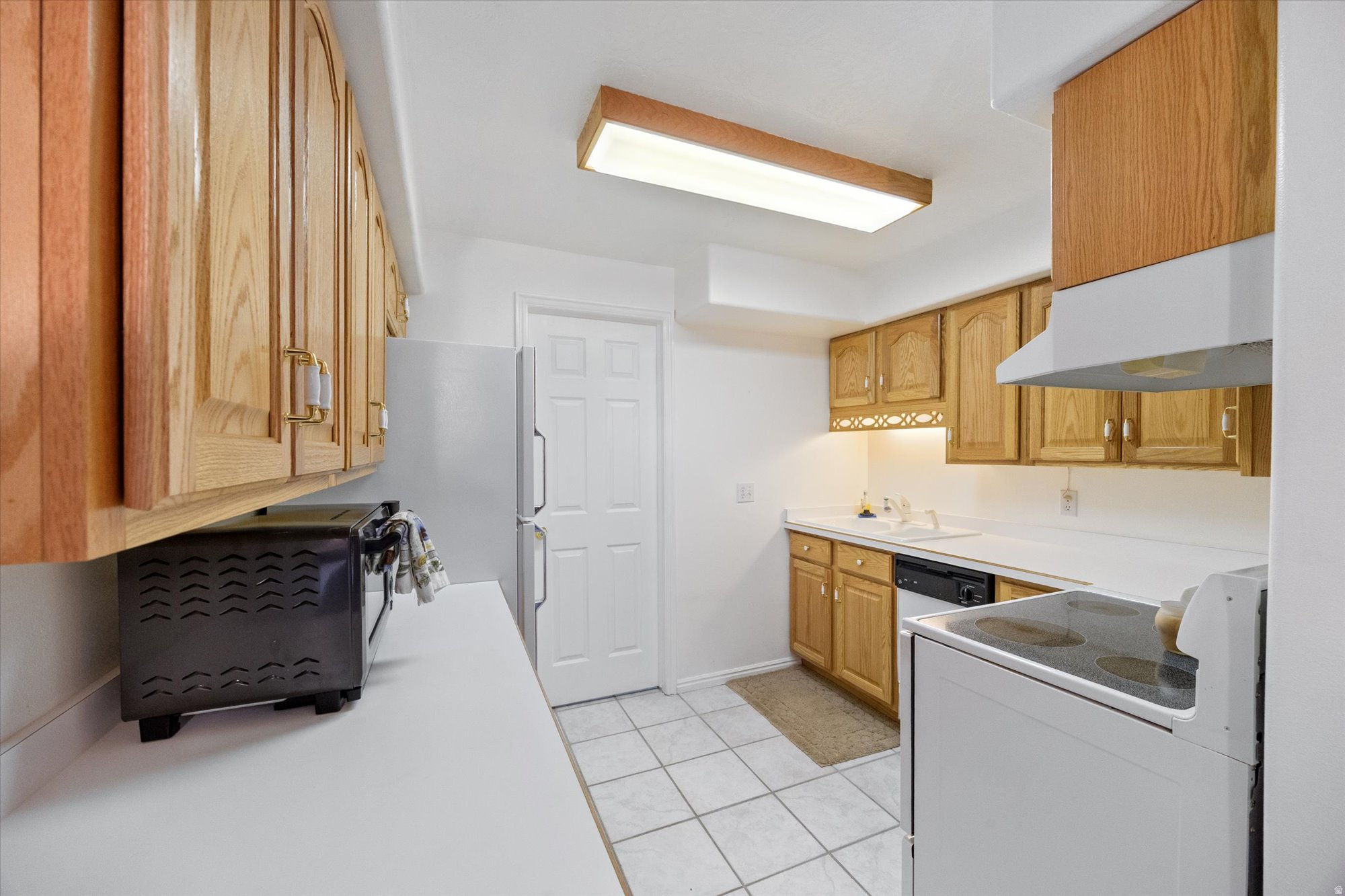 HICKORY VALLEY ESTATES - Residential