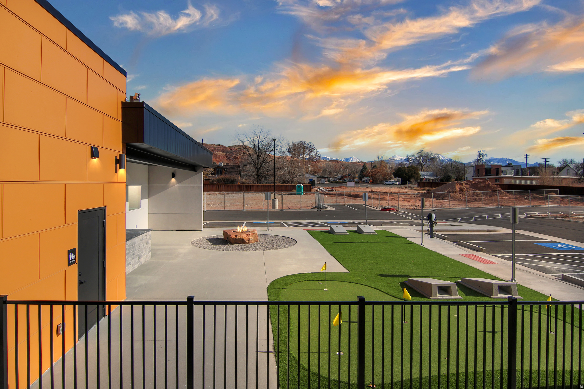 LOST SPRINGS RESIDENCES - Residential