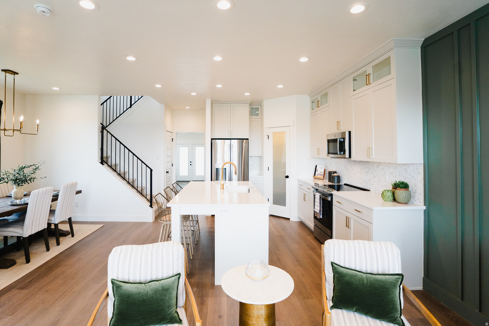 RIVER RUN - Residential