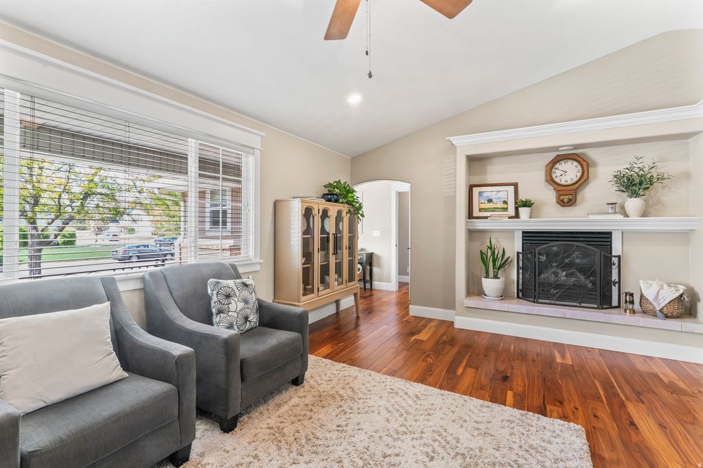 Photo of 1372 N 1380 W, Mapleton, UT 84664 (MLS # 2150823)