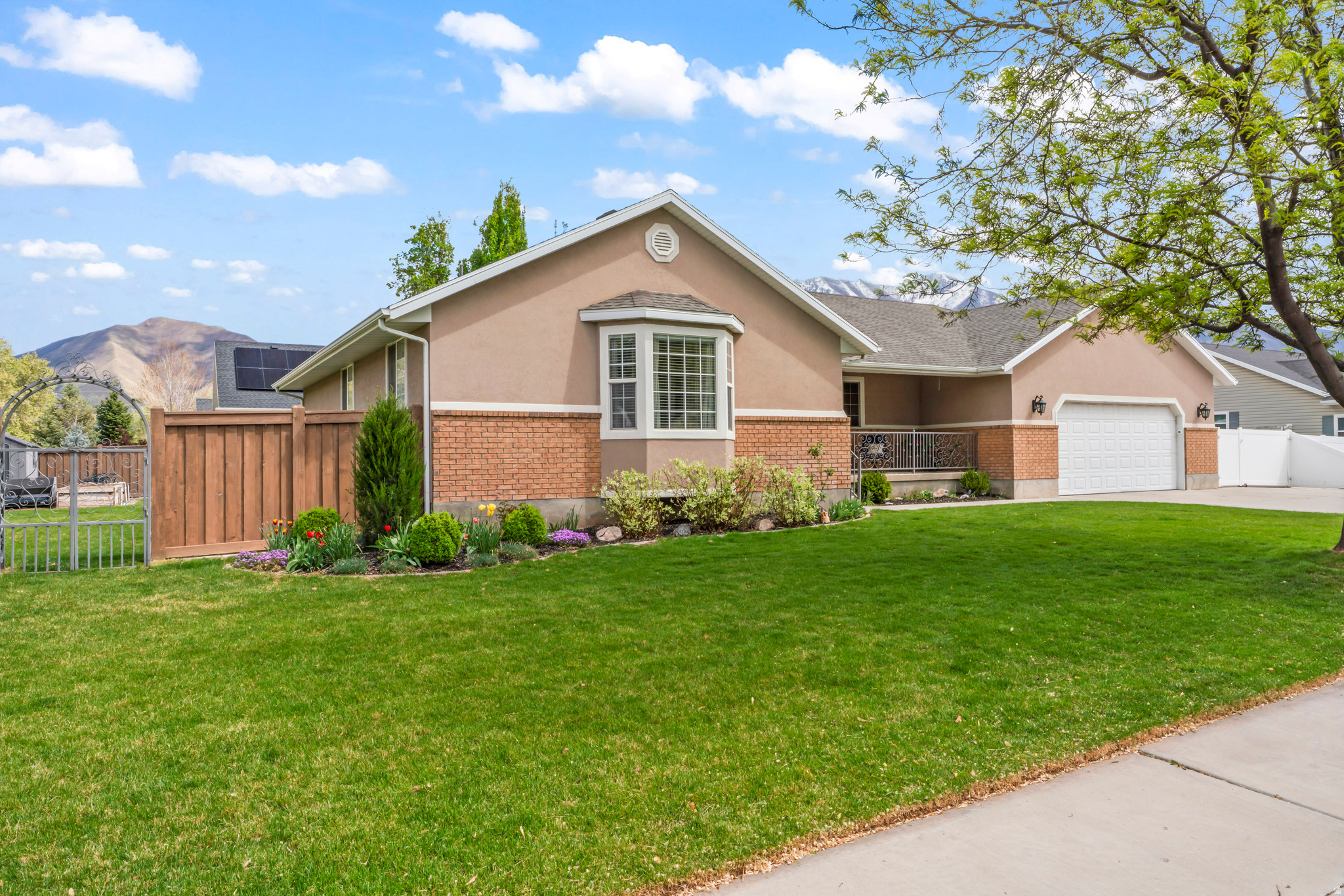 MAPLETON - Residential