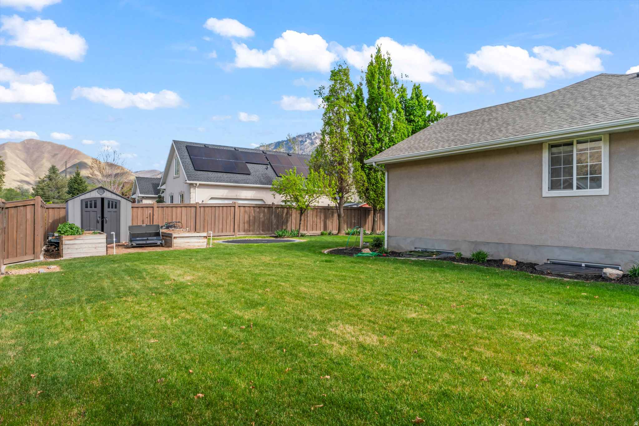 MAPLETON - Residential