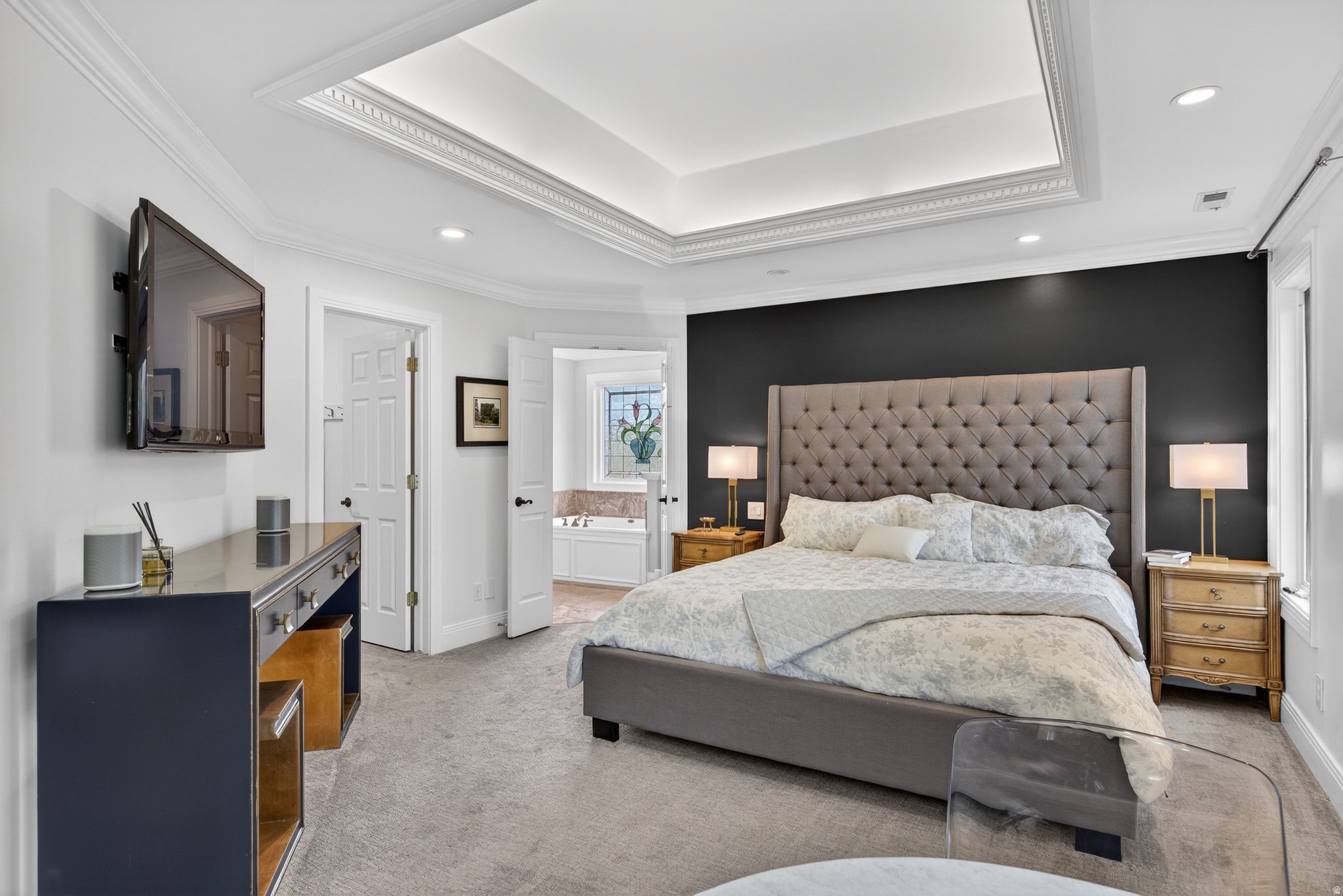 HIGH MOUNTAIN OAKS - Residential