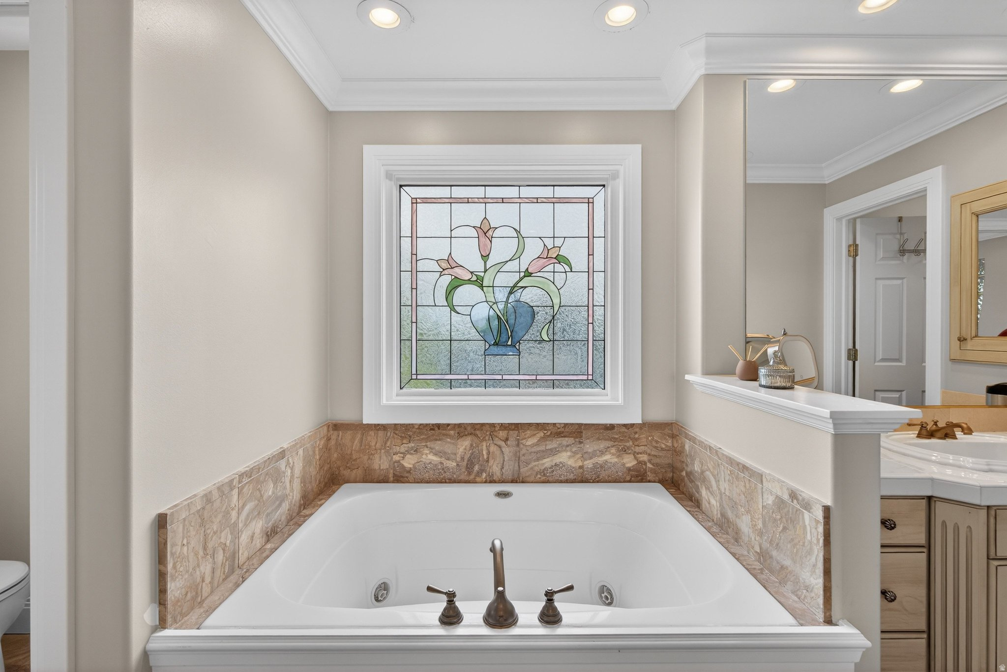 HIGH MOUNTAIN OAKS - Residential