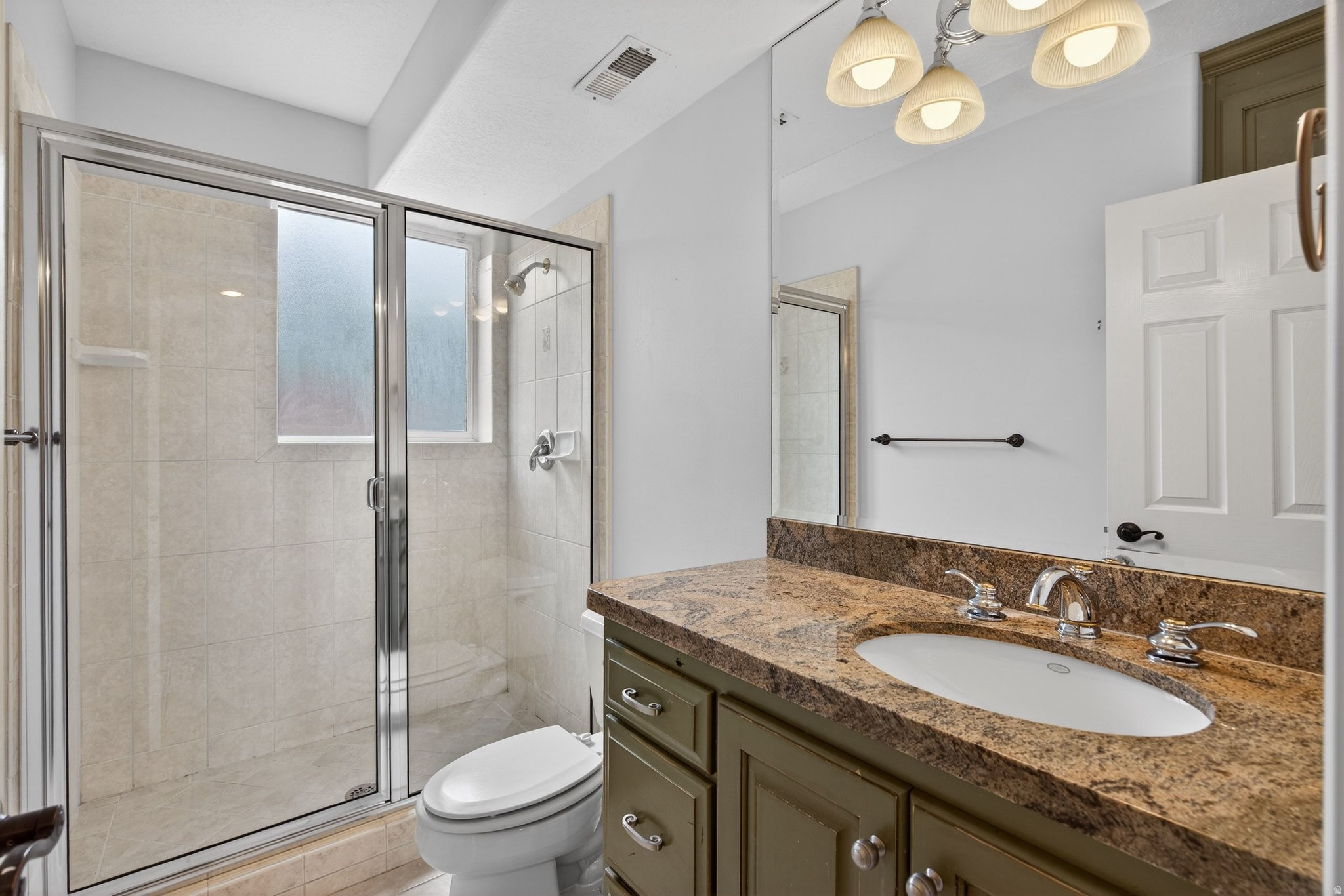 HIGH MOUNTAIN OAKS - Residential