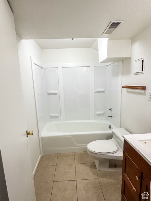 Tiny photo for 5333 PEACHWOOD CIR, Taylorsville, UT 84118 (MLS # 2115016)