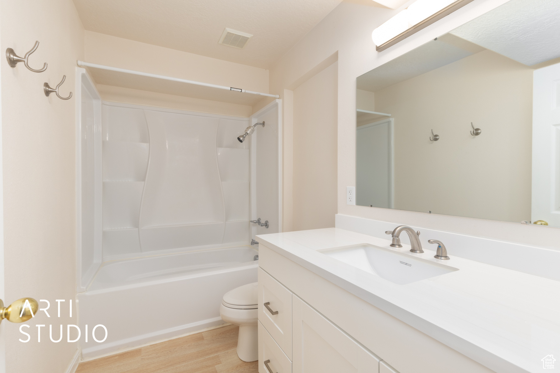 ROSE CREST ESTATES - Residential