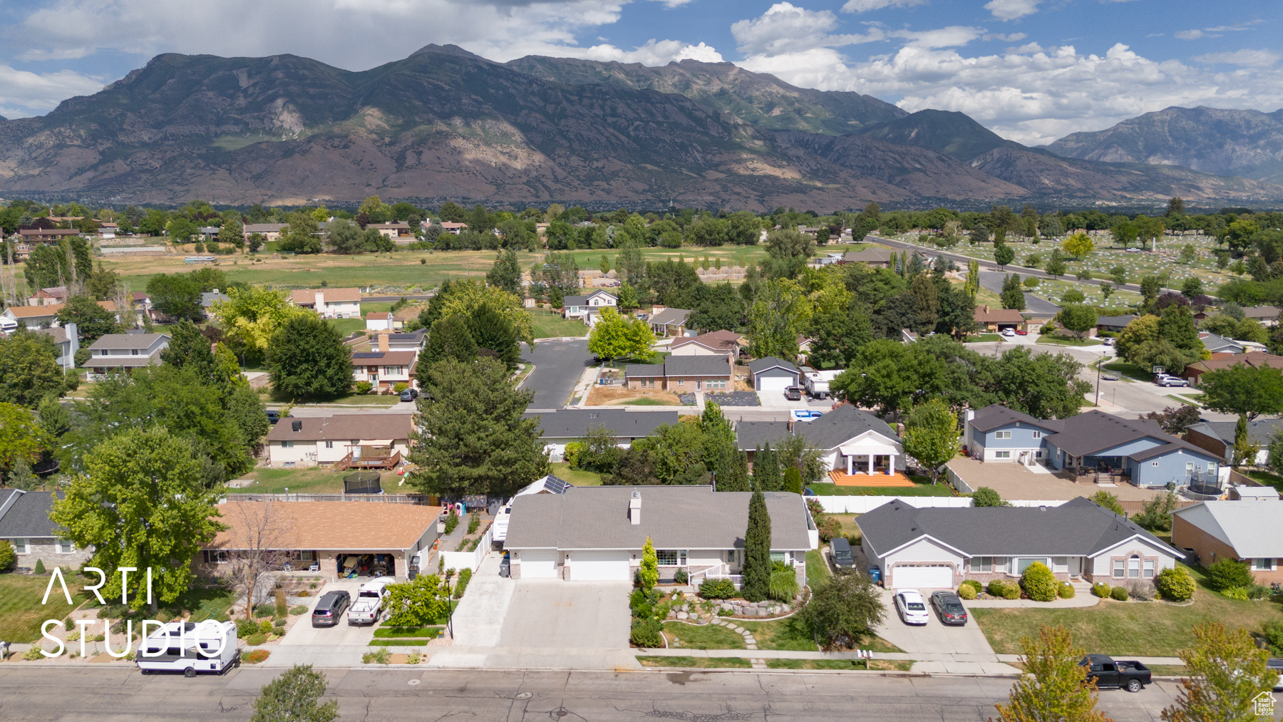 ROSE CREST ESTATES - Residential