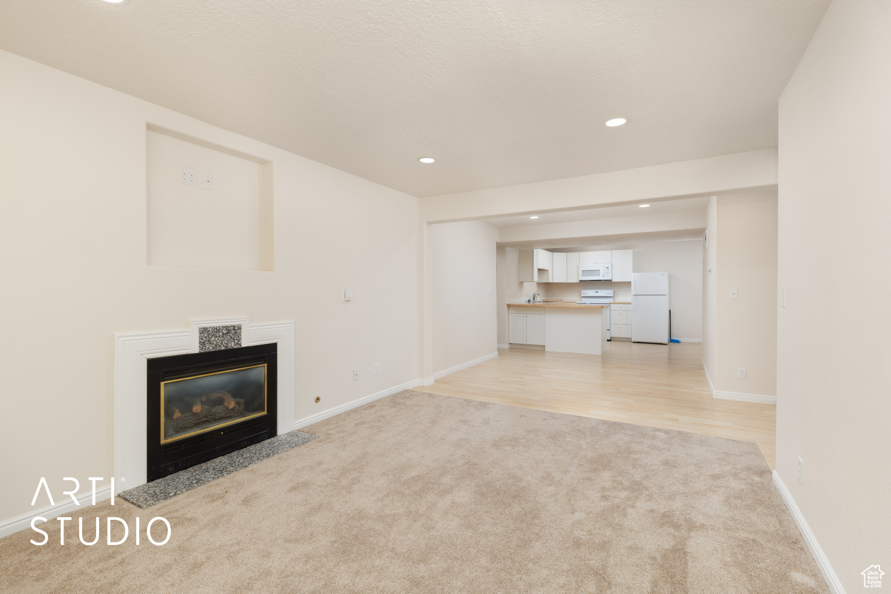 ROSE CREST ESTATES - Residential